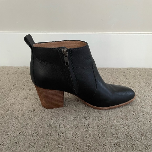 Madewell Leather Bootie - Picture 8 of 10